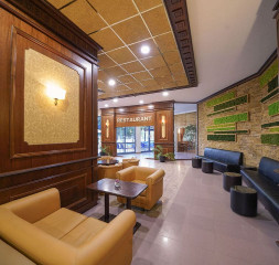Lobby_1.jpg