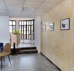 Lobby_2.jpg