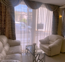 Lobby_2.jpg
