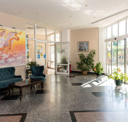 Lobby.jpg