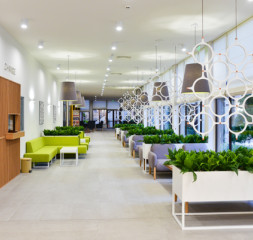 Lobby_3.jpg