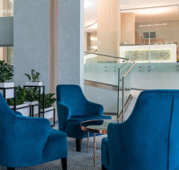 Lobby_61.jpg