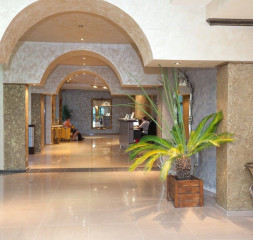 Lobby.jpg