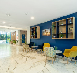 Lobby_7.jpg