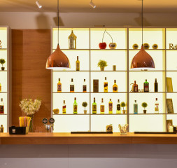 Lobby_Bar_1.jpg