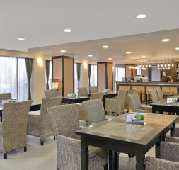 Lobby_Bar_1.jpg