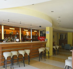 Lobby_Bar_1.jpg