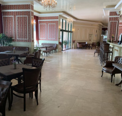 Lobby_Bar_1.jpg