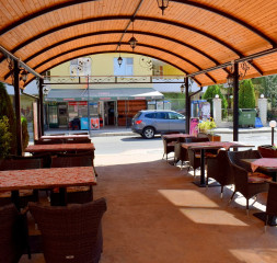 Lobby_Bar_2.jpg