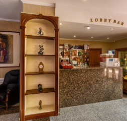 Lobby_Bar.jpg