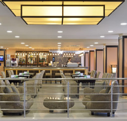 Lobby_Bar.jpg
