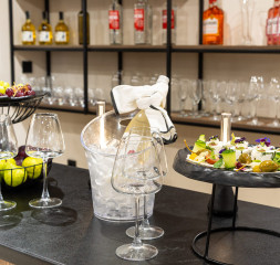 Lobby_Bar_Noel_9.jpg
