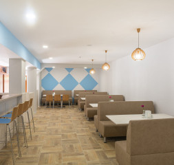 Lobby_Orel_2.jpg