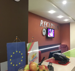 Lobby_Reception_1.jpeg