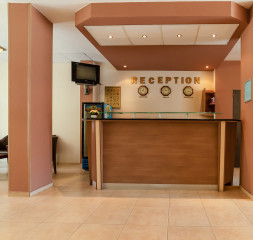 Lobby_Reception_1.jpg
