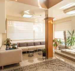 Lobby_Reception_1.jpg