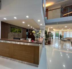 Lobby_Reception.jpg