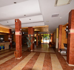 Lobby_Reception_2.jpg