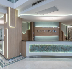 Lobby_Reception_2.jpg