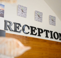 Lobby_Reception_2.jpg