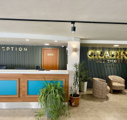 Lobby_Reception.jpg