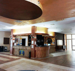 Lobby_Reception.jpg