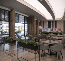 Lobby_bar.jpg