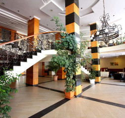 Lobby.jpg