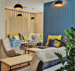 Lounge_2.jpg