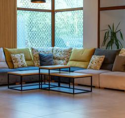 Lounge_4.jpg