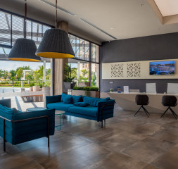 Lounge_Area.jpg