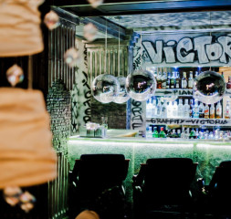 Piano_Bar_Milenium.jpg