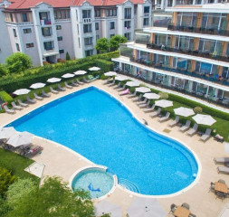 Pool_10.jpg