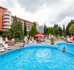 Pool_10.jpg