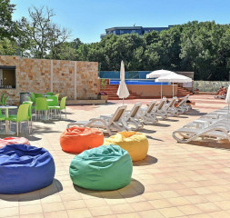 Pool_10.jpg