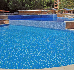 Pool_11.jpg