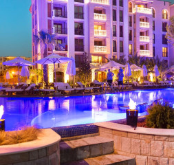 Pool_11.jpg