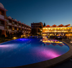 Pool_12.jpg