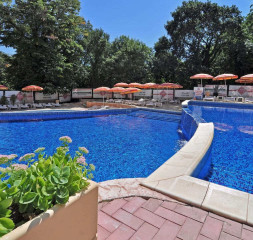 Pool_13.jpg