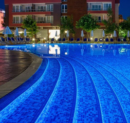 Pool_16.jpg