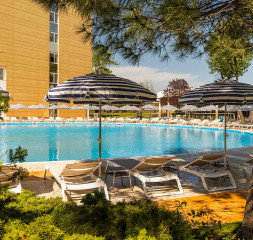 Pool_1.jpg