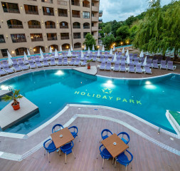 Pool_1.jpg