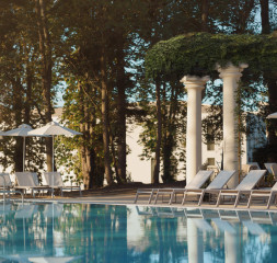 Pool_1.jpg