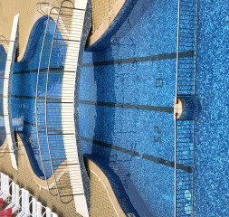 Pool_1.jpg