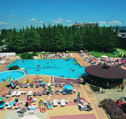 Pool_1.jpg