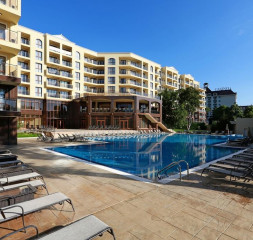 Pool_3.jpg