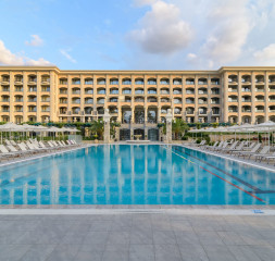 Pool_3.jpg