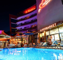 Pool_3.jpg