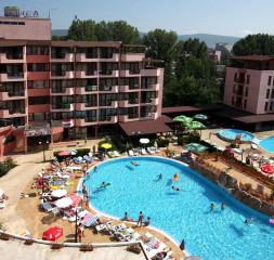 Pool_3.jpg