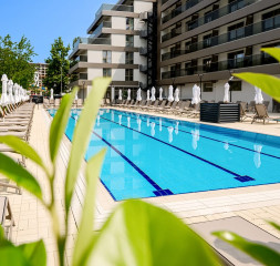 Pool_4.jpg